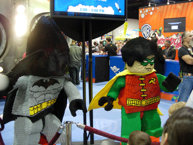 Batman & Robin lego sculpture